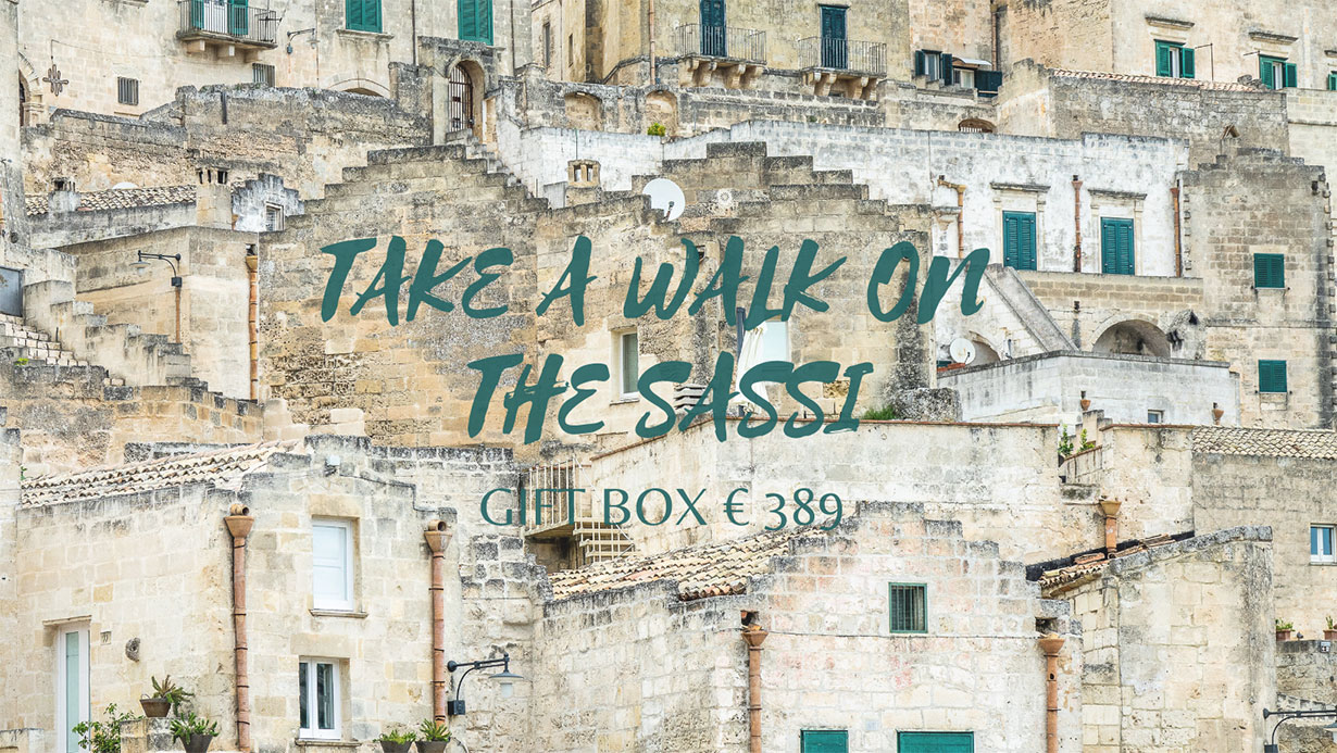 take a walk on the sassi giftbox